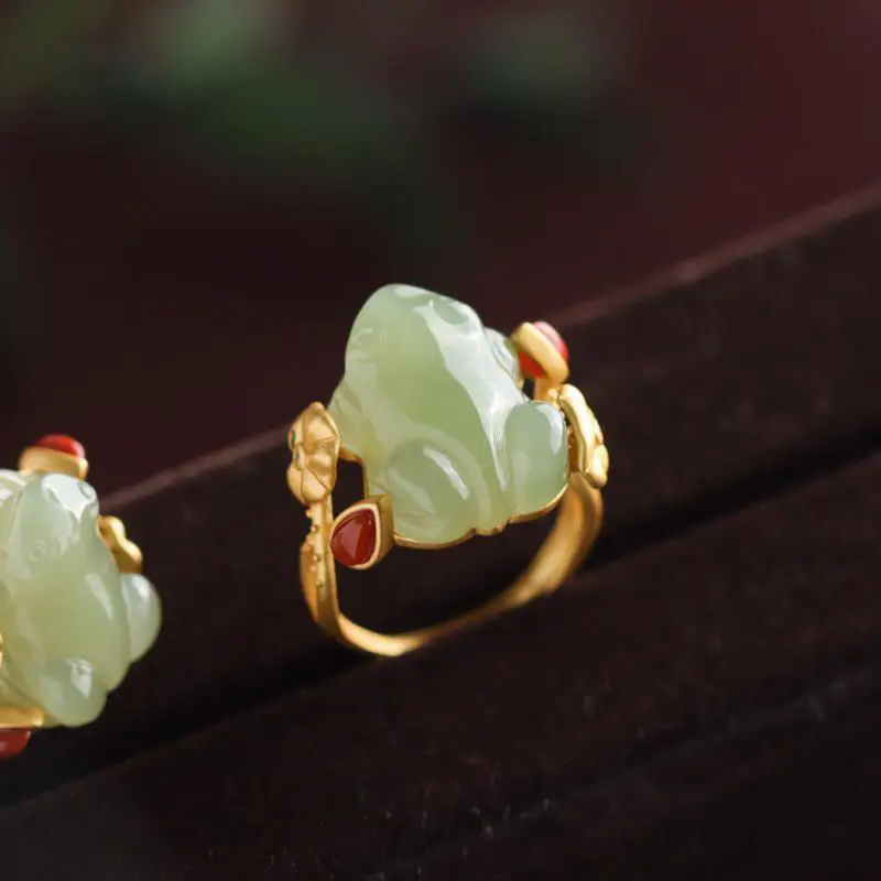 Women'S Accessories Designer - Green Jade Frog Rings Charms Natural